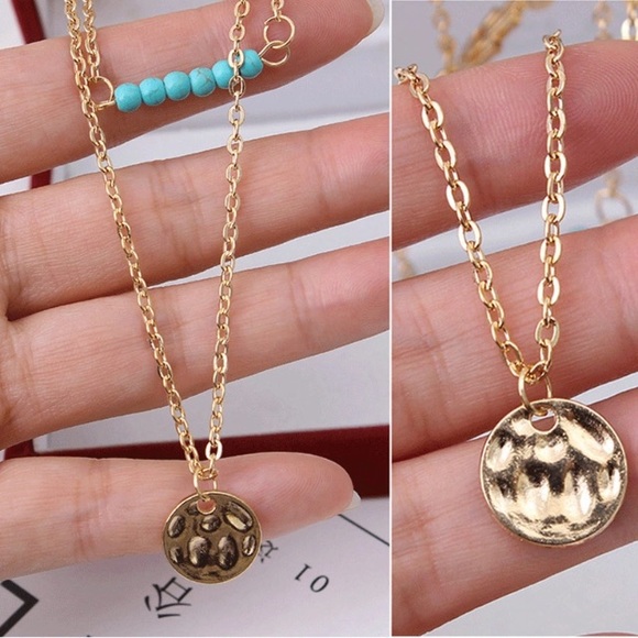 MULTI LAYERED HASMA HAND NECKLACE - Picture 5 of 5